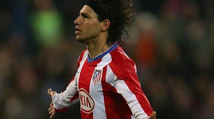 Αγκουέρο: «Να χτυπήσουμε τη Λίβερπουλ στην κόντρα»