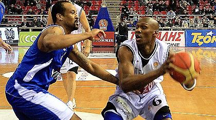 «Σκούπισε» στην Πυλαία!