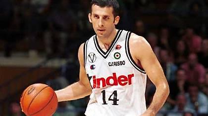 Με τη ματιά ενός θρύλου!