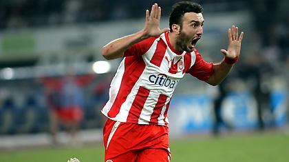 Κρέμεται από τον Τοροσίδη!