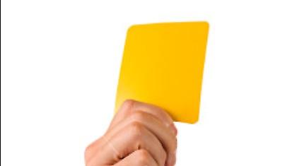 Πέθανε από καρδιακή προσβολή και δέχτηκε κίτρινη!