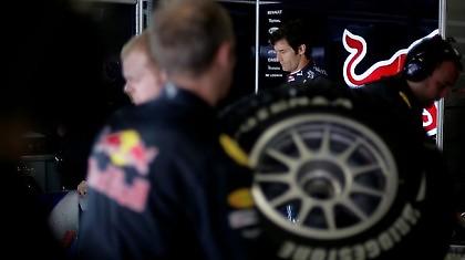 Σε «αναμμένα κάρβουνα» ο Γουέμπερ