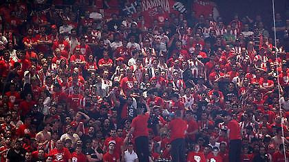 Μάχη για ένα εισιτήριο