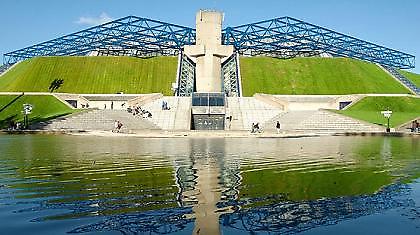 Παρίσι LIVΕ:«Μαύρη»  αγορά!