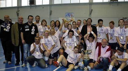 Μόνιμη πρωταθλήτρια