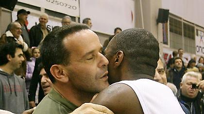 Α1: Ώρα για τραπέζι