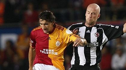 «Νυχτερίδα» ο Τοπάλ