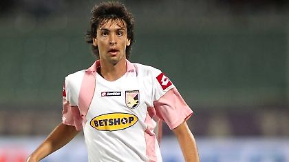 Παστόρε: «Εδώ θα μείνω»