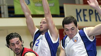 «Δεν παίζουμε, αν δε πληρωθούμε»