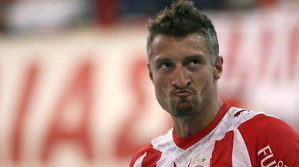 Μίλκοβιτς: «Κανείς δεν λέει στον Ιβάν πότε θα μιλήσει»