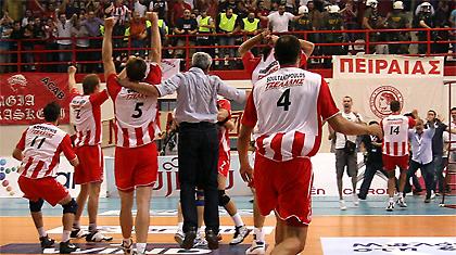 Οι «ερυθρόλευκοι» πανηγυρισμοί στη WEB TV