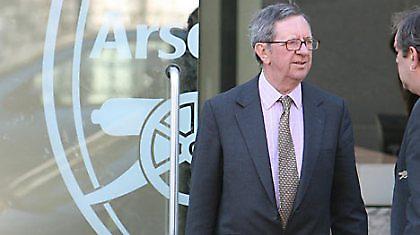 «Θα μείνει στην Άρσεναλ ο Φάμπρεγκας»