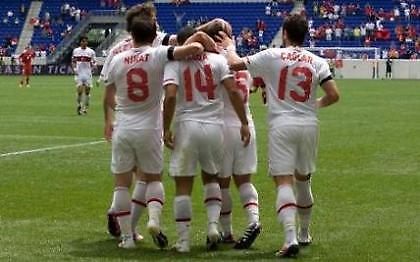 Νικηφόρο ντεμπούτο Χίντινκ με Τουρκία (video)