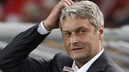 Στον πάγκο του Αμβούργου ο Φε