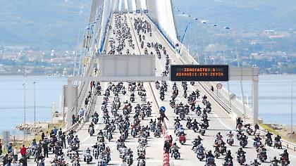 Ρεκόρ μοτοσικλετών στη Γέφυρα Ρίου - Αντιρρίου