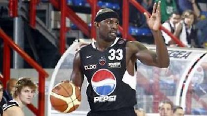 Πέρασαν και συναντιούνται Αρμάνι και Καζέρτα