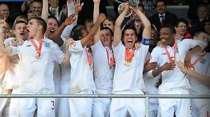 Στην κορυφή της Ευρώπης τα «λιονταράκια»