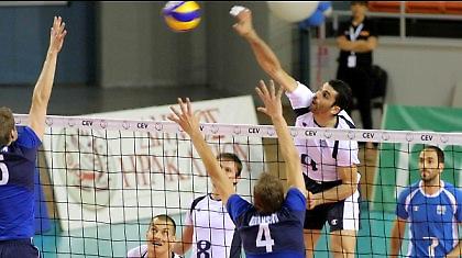 Νίκη και πρόκριση για την Εθνική βόλεϊ