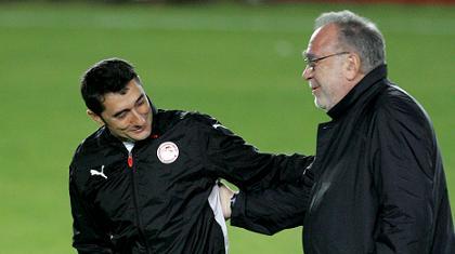 Ο Κόκκαλης και ο πάγκος από την… Primera Division