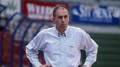 Ο Αντζούλοβιτς στον πάγκο της Λιέτουβος