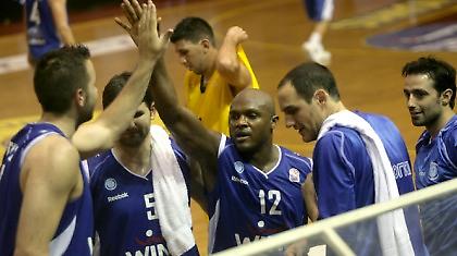 «Μου-Μου» για φίλημα