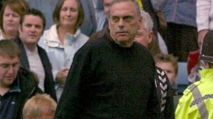 Κοντά σε Γκραντ η Γουέστ Χαμ