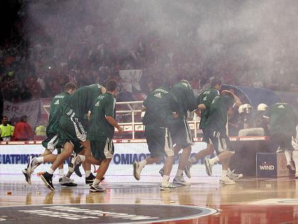 Εικόνες από τα όσα έγιναν στο ΣΕΦ