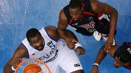 «Φεύγουν» τα εισιτήρια για το φιλικό με τη Dream Team