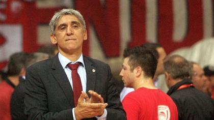 Γιαννάκης: «Ίσως και να είστε στην κορυφή…»