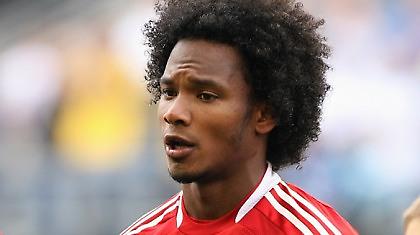 Ο Ντε Γκούζμαν εμπόδιο για Σκόκο