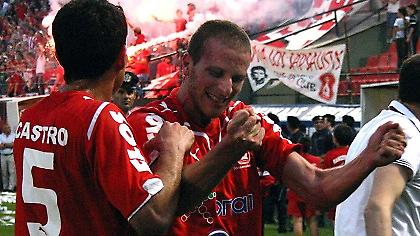 «Λιοντάρια» σε… σαλόνια!