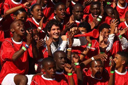 NIKE: Παρουσιάζει προπονητικό κέντρο στο Σοβέτο για την τοπική κοινότητα