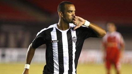 «Σφάζονται» για Ταρντέλι Πόρτο και Μπενφίκα