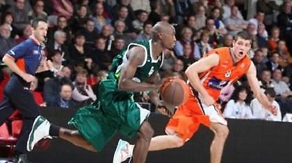 Τέλος και ο Γκομίς