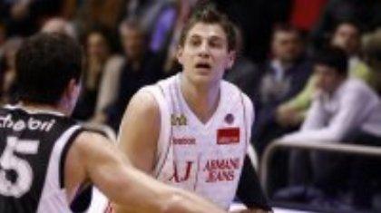 Στον τελικό η Αρμάνι