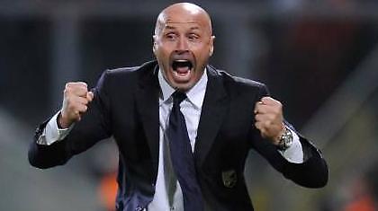 Ο Κολαντουόνο στον πάγκο της Αταλάντα