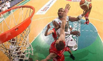 Μισή κούπα για Σιένα