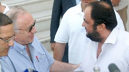 Θα έκανε πως δεν έβλεπε τα 50 εκ.;