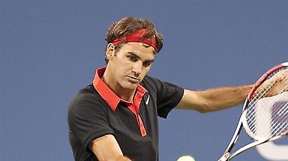 Στην κορυφή του Γουίμπλεντον ο Φέντερερ