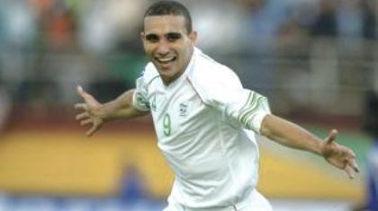 Στον πάγκο ο Τζεμπούρ