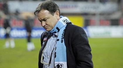 Ελεύθερος και επίσημα ο Λίνεν!