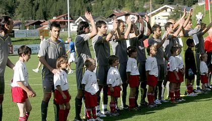 ΑΕΚ: Δύο φιλικά στο Ζέεφελντ