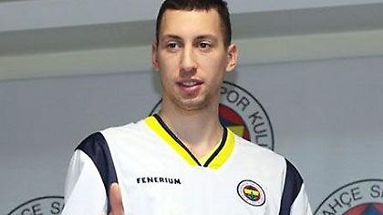 Για δύο ακόμη χρόνια στη «Φενέρ» ο Ούκιτς