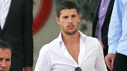 Μιραλάς: «Αύριο υπογράφω»