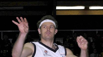 Εκτός τρεις από τη Σλοβενία