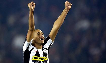 Μένει στη Γιουβέντους ο Τρεζεγκέ