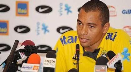 Ζιλμπέρτο: «Δεν έκανε τίποτα κακό ο Κακά»