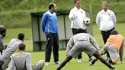 Πλήρης από μεταγραφές στο Ζέεφελντ; Ωραίο ανέκδοτο!