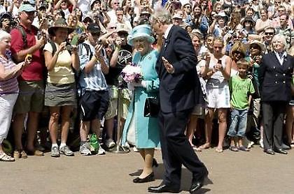 Στο Γουίμπλεντον η βασίλισσα