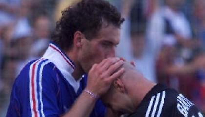 Μπλαν και επισήμως στην εθνική Γαλλίας